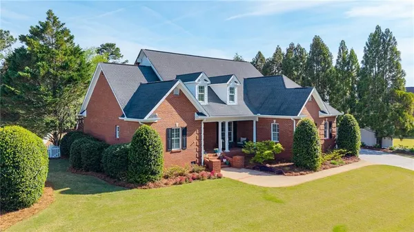 $625,000 | 203 Laurel Creek Road Southeast, Calhoun, GA 30701