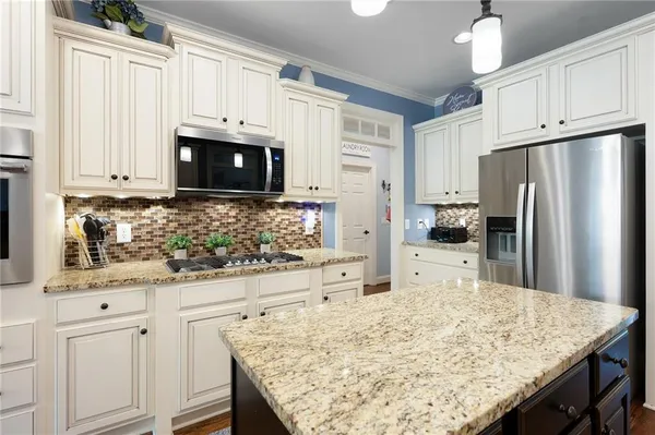 $625,000 | 203 Laurel Creek Road Southeast, Calhoun, GA 30701