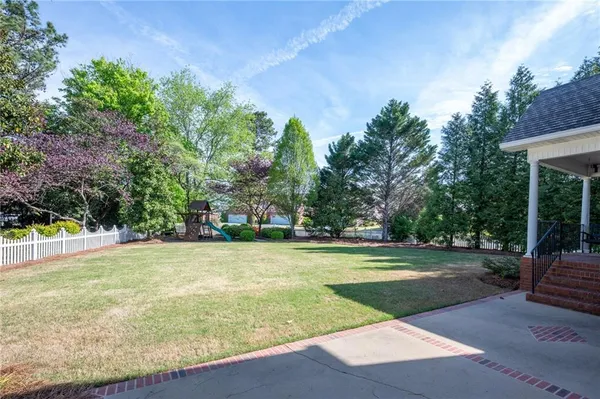 $625,000 | 203 Laurel Creek Road Southeast, Calhoun, GA 30701