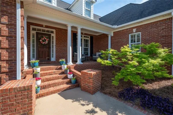 $625,000 | 203 Laurel Creek Road Southeast, Calhoun, GA 30701