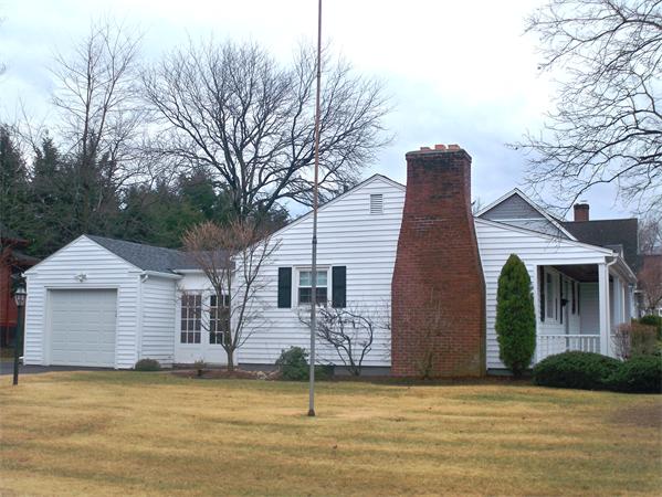 29 Franklin Road Longmeadow, MA 01106 - Photo 3 of 18