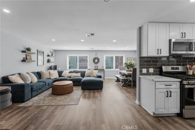 $339,900 | 16774 Lake Tree Drive, Unit 273, Yorba Linda, CA 92886