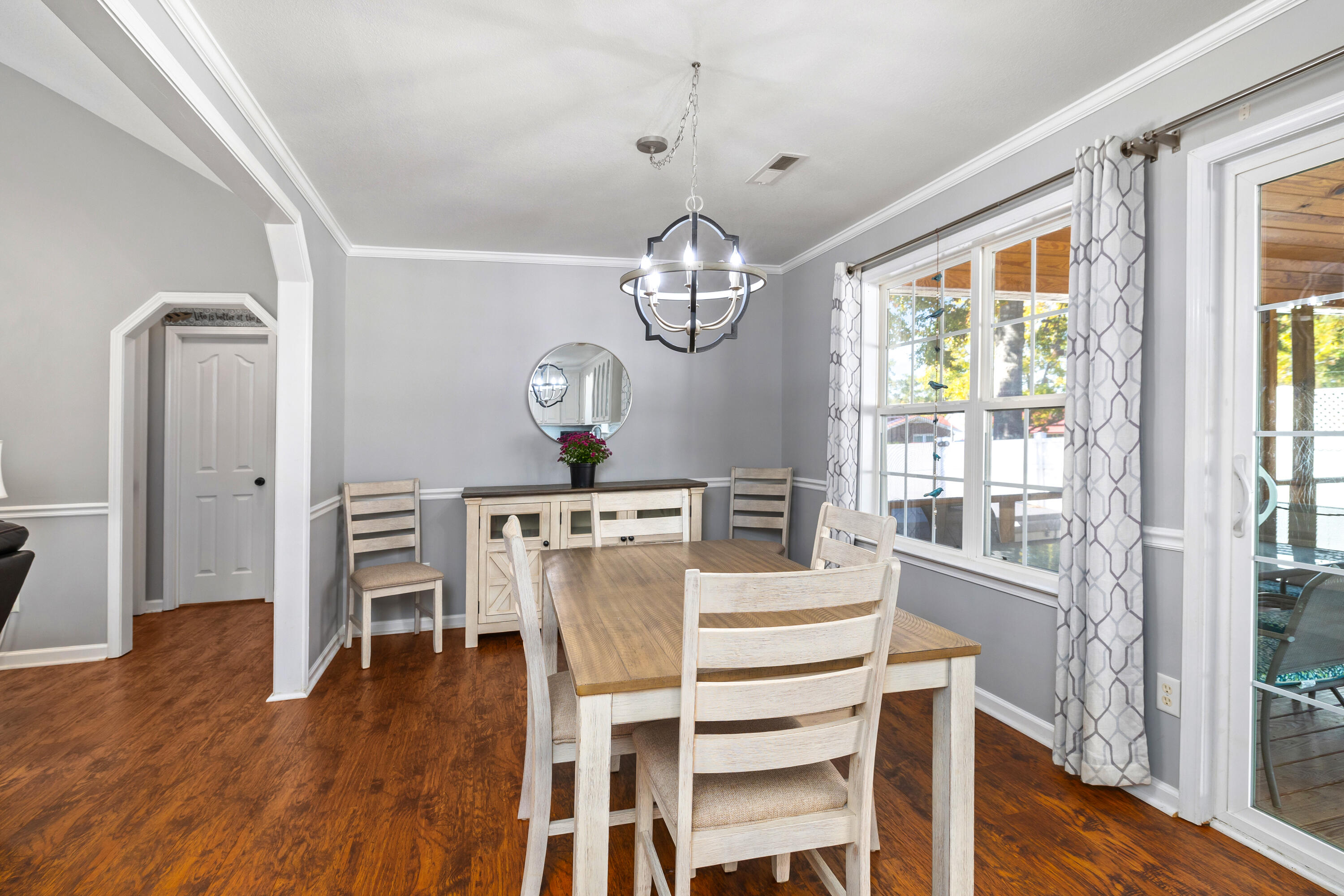 1026 Radius Street Manning, SC 29102 - Photo 18 of 53 DINING ROOM