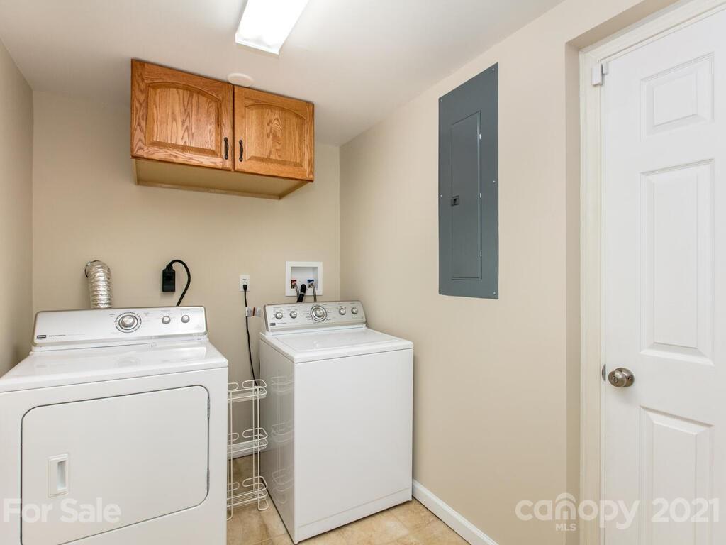 80 Bennett Road Candler, NC 28715 - Photo 16 of 20 Gallery Image 16