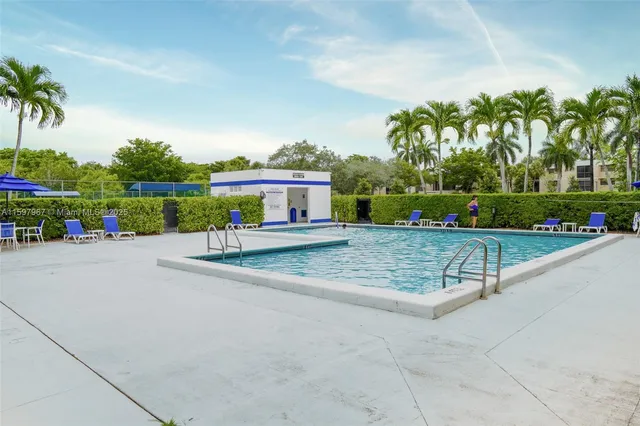 $385,000 | 16100 Golf Club Road, Unit 210, Weston, FL 33326