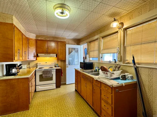 $119,000 | 112 South Maple Street, North Manchester, IN 46962