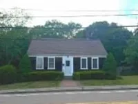 $329,999 | 1313 Somerset Avenue, Taunton, MA 02780