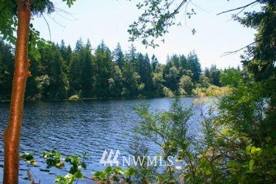 1584 East Deer Ridge Road Oak Harbor, WA 98277 - Photo 1 of 1 Gallery Image 1