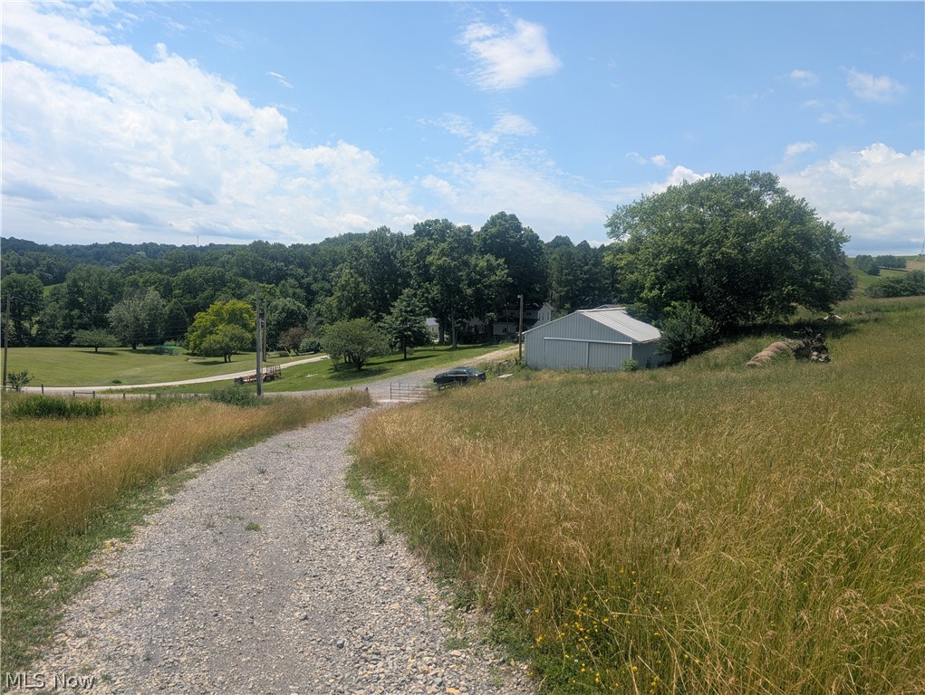 2011 Gordon Road Northwest Dover, OH 44622 - Photo 20 of 50