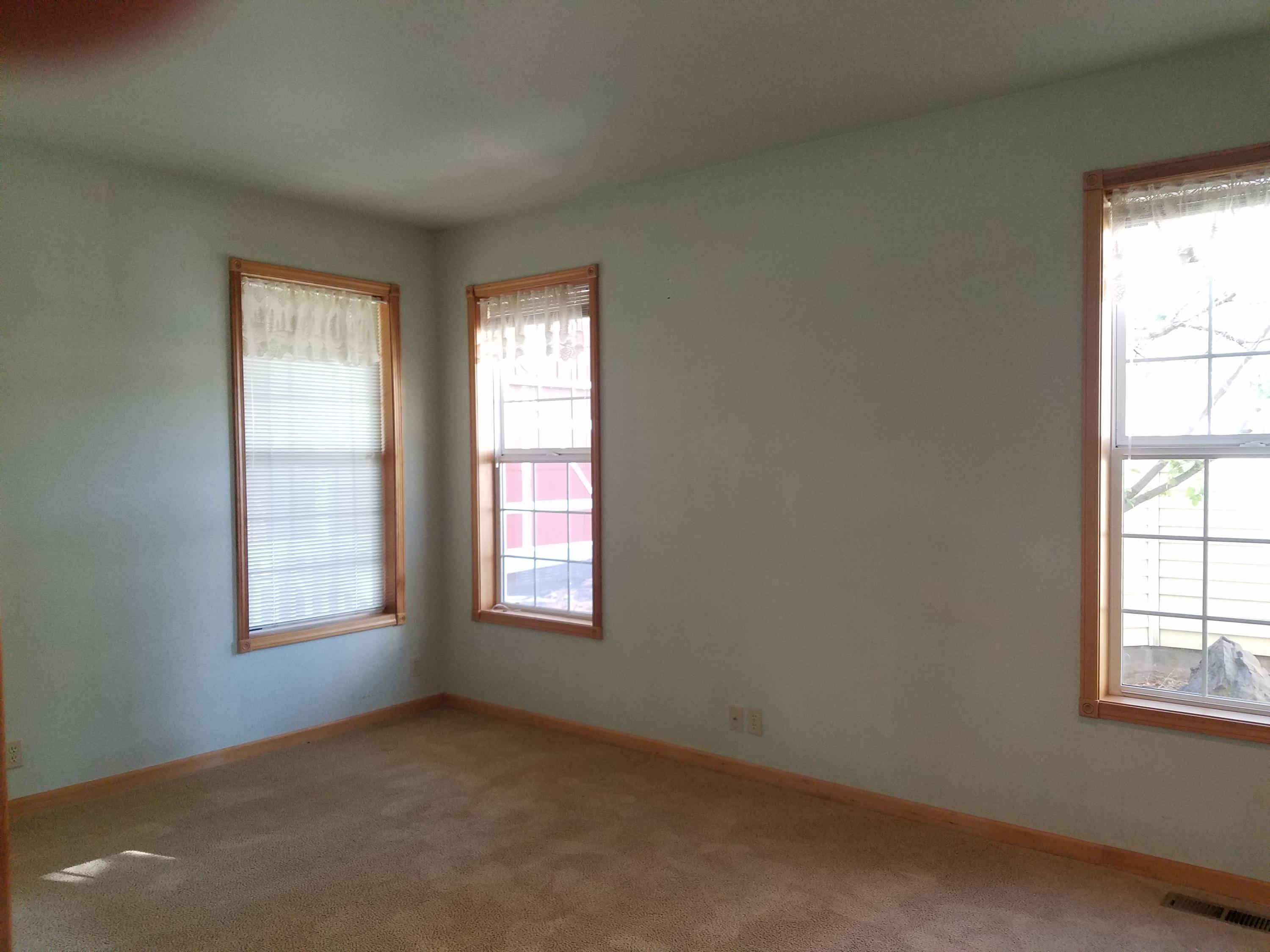 69610 Omaha Road Sisters, OR 97759 - Photo 13 of 34 14