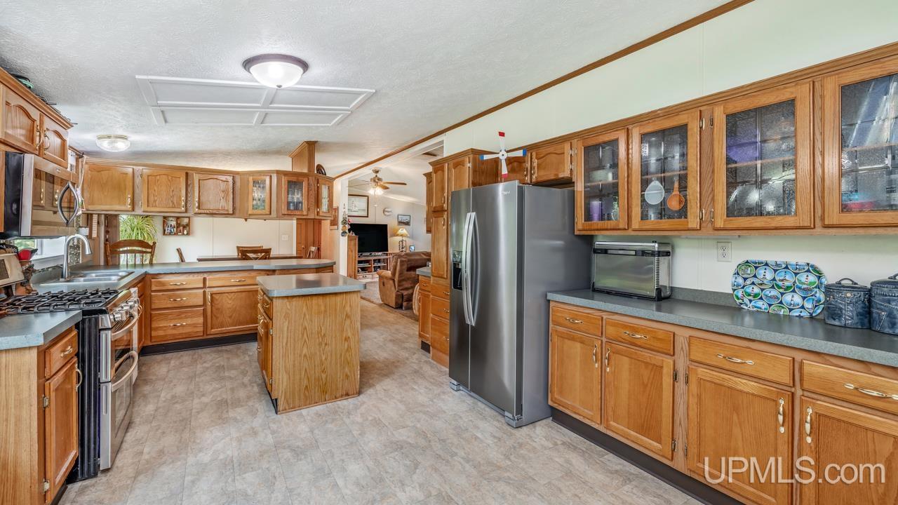 11745 T Road Rapid River, MI 49878 - Photo 11 of 27 Gallery Image 11
