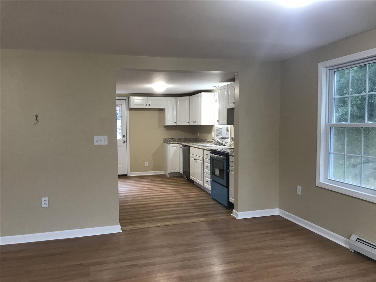 31 Amherst Road Merrimack, NH 03054 - Photo 6 of 17