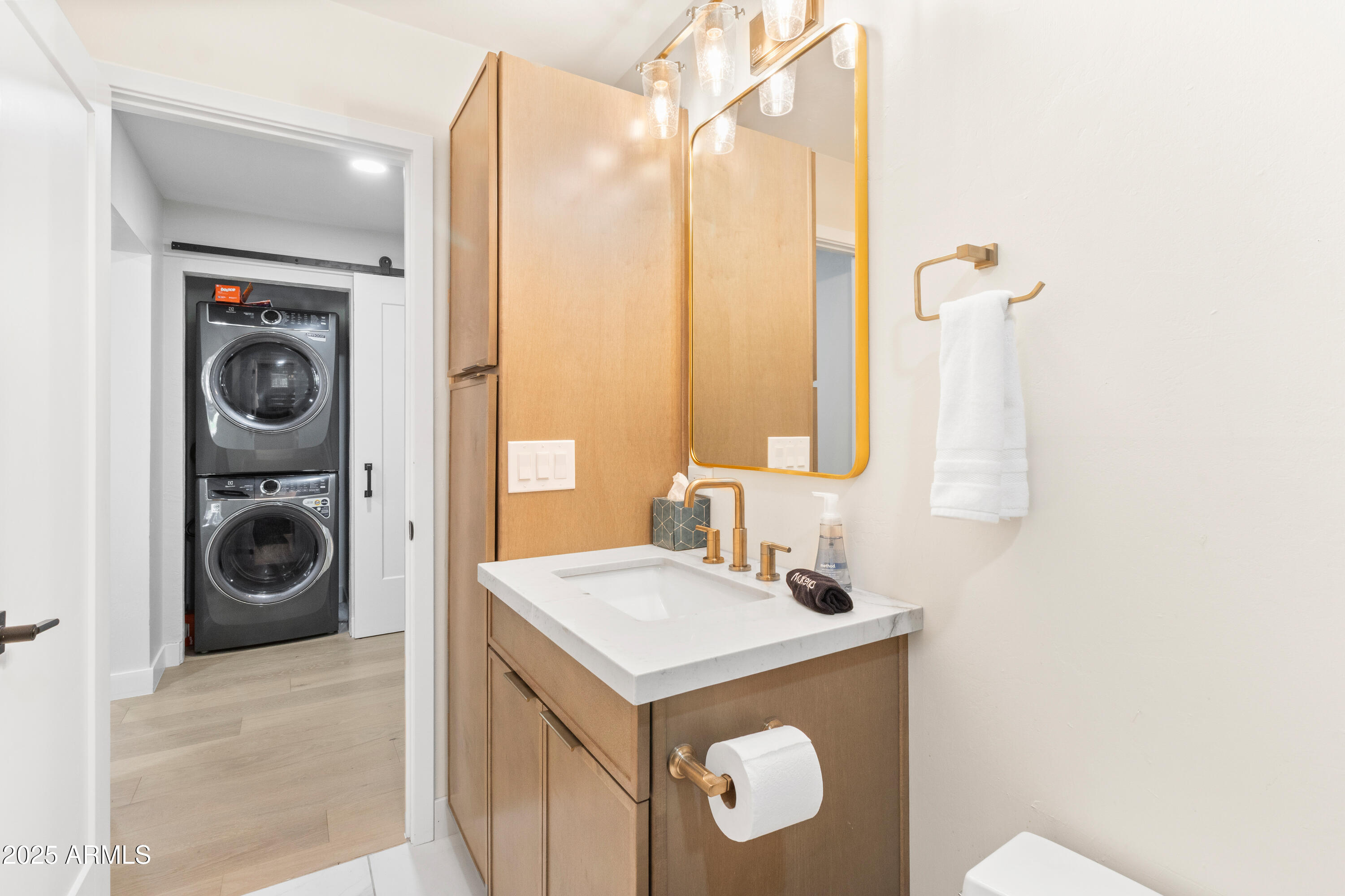 7451 Buck Springs Road Pinetop, AZ 85935 - Photo 17 of 35 a utility room with sink dryer and washer