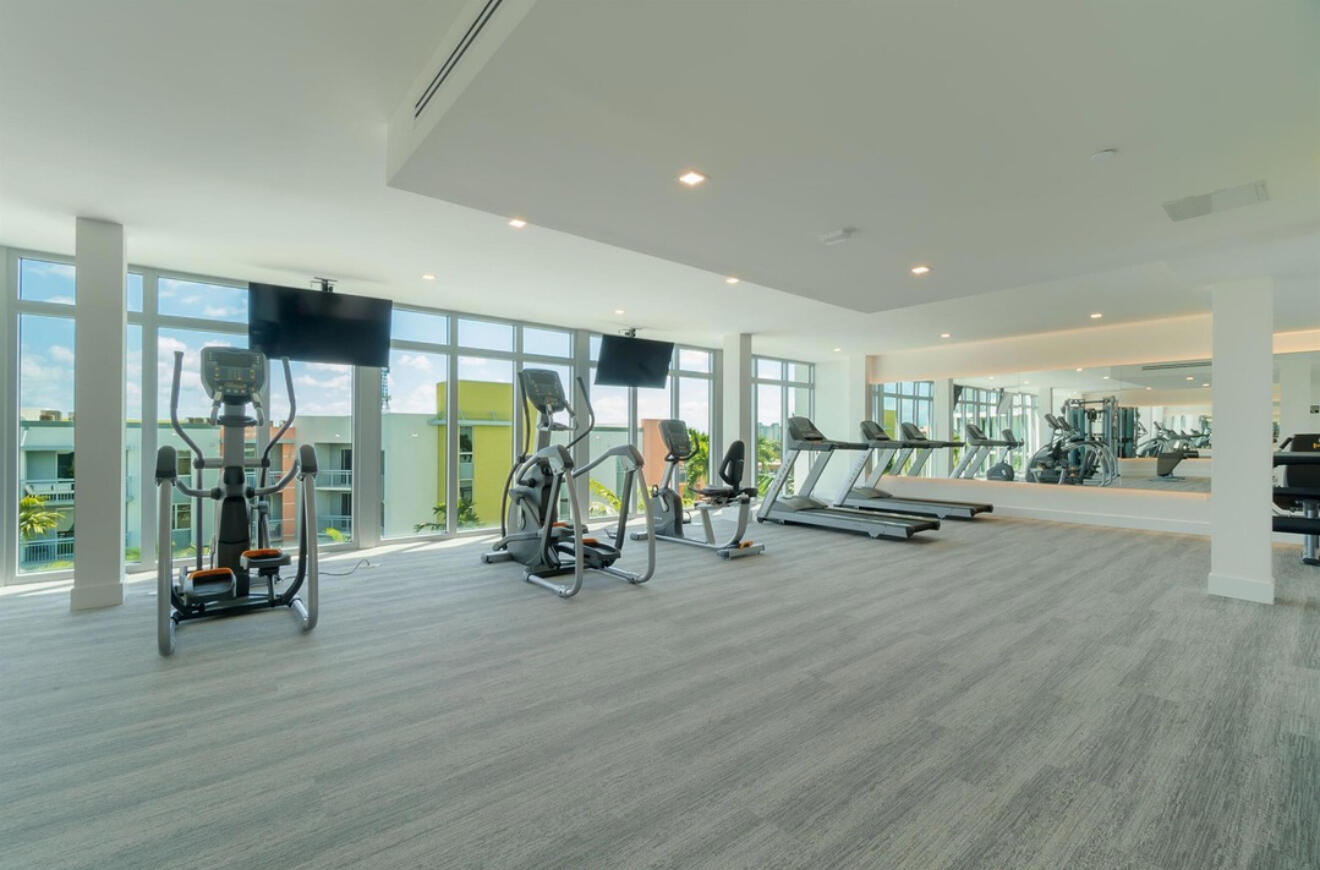 111 Southeast 1st Avenue, Unit 404 Delray Beach, FL 33444 - Photo 34 of 55 IMG_1183