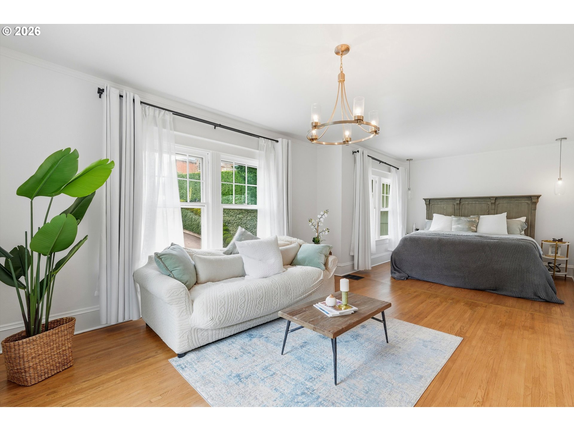 1767 Southwest Prospect Drive Portland, OR 97201 - Photo 15 of 32 Bedroom, Primary