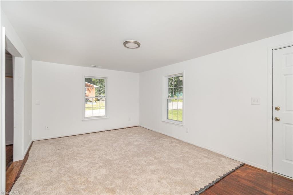 900 Winslow Street High Point, NC 27260 - Photo 12 of 18