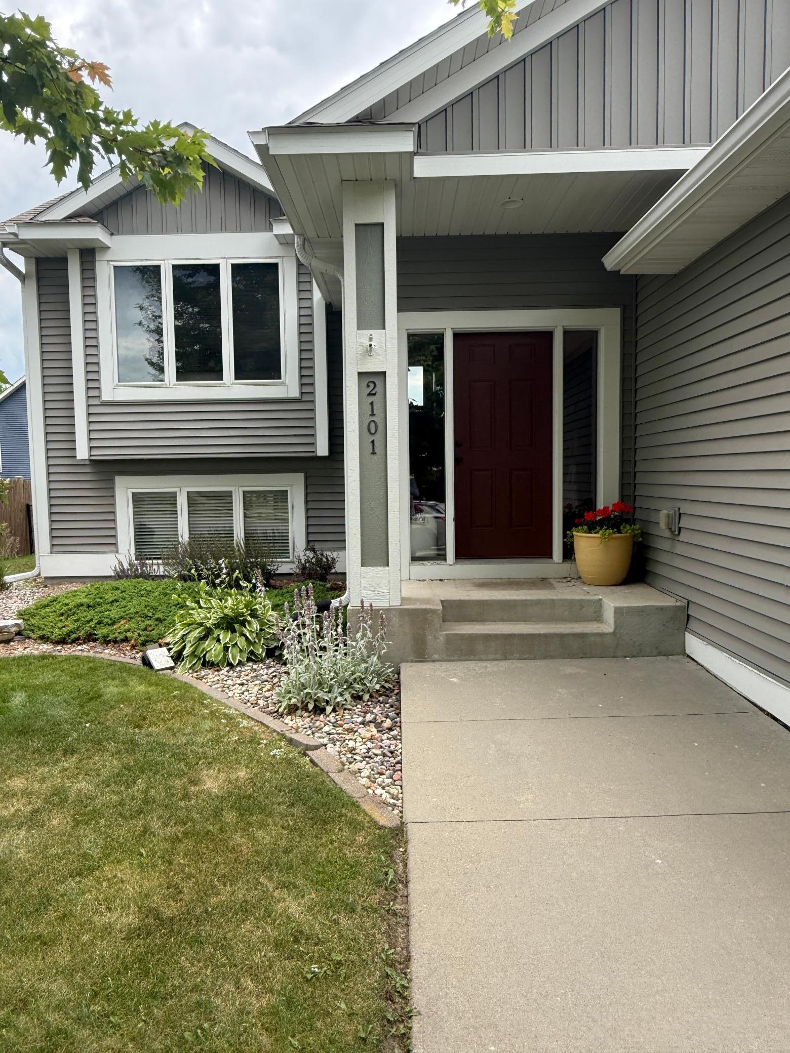 2101 Starburst Drive Southwest Rochester, MN 55902 - Photo 1 of 3