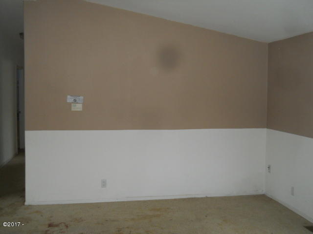35420 Swan Avenue Nehalem, OR 97131 - Photo 10 of 18 Living room