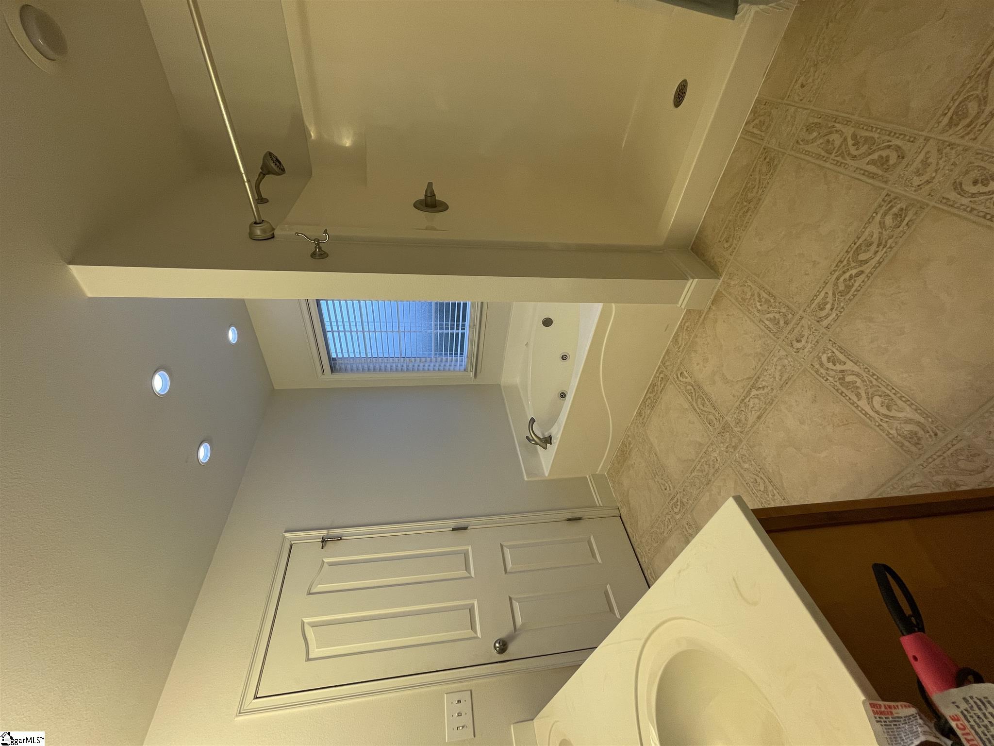 12 Cunningham Point Court Greer, SC 29651 - Photo 8 of 28