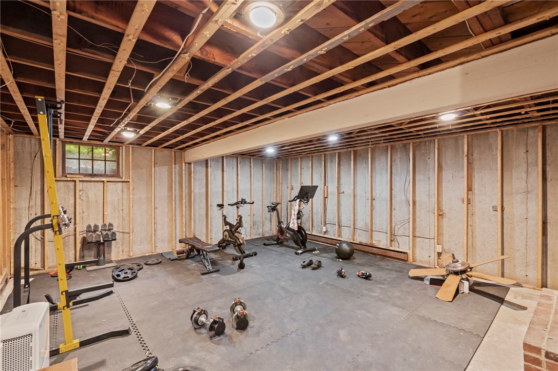 44 Broadway North Attleboro, MA 02760 - Photo 25 of 28