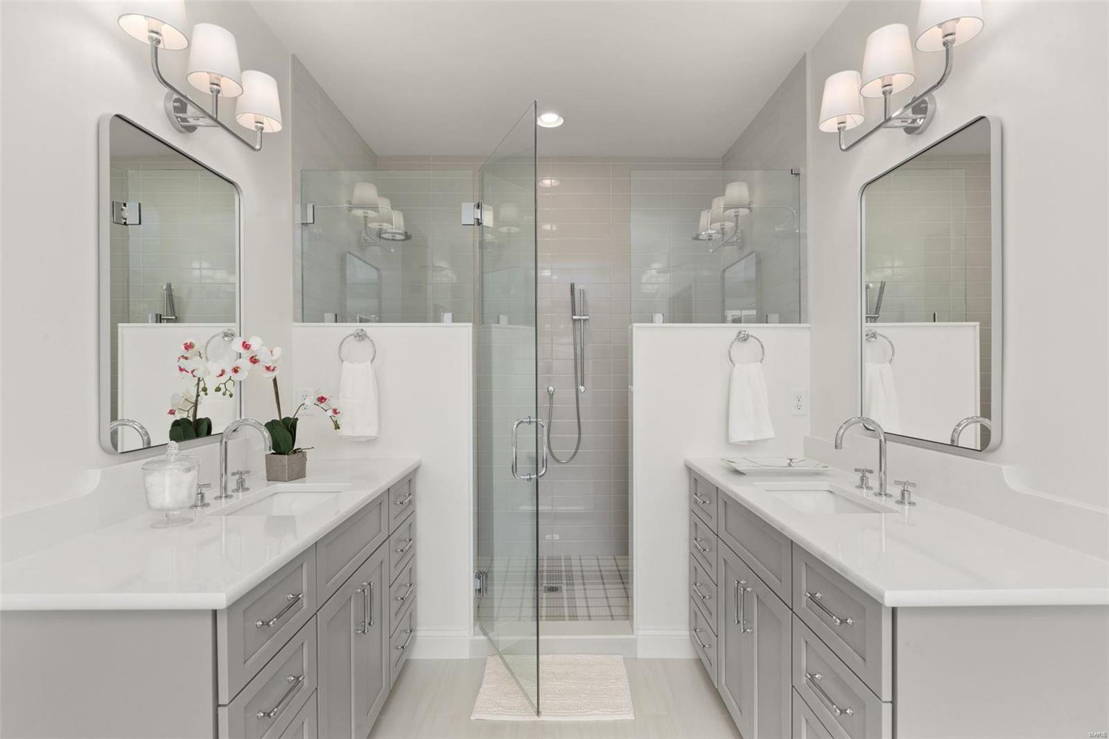 801 Hawbrook Road Glendale, MO 63122 - Photo 23 of 44