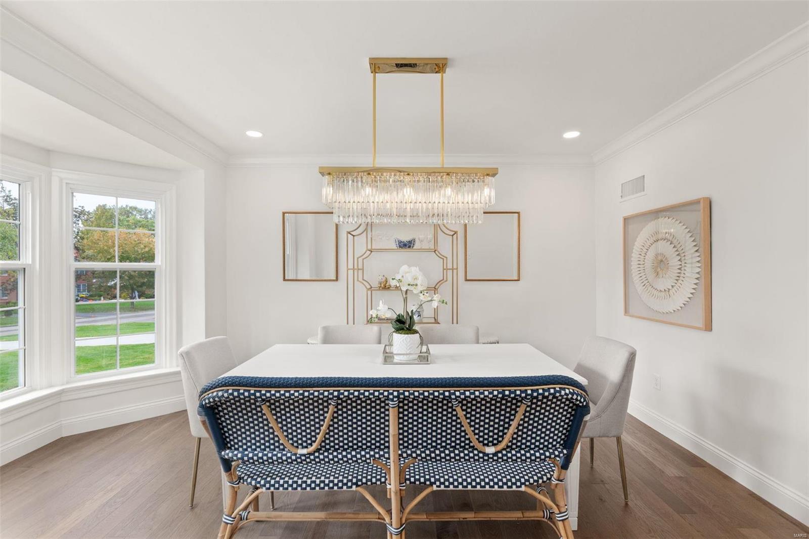 801 Hawbrook Road Glendale, MO 63122 - Photo 3 of 44