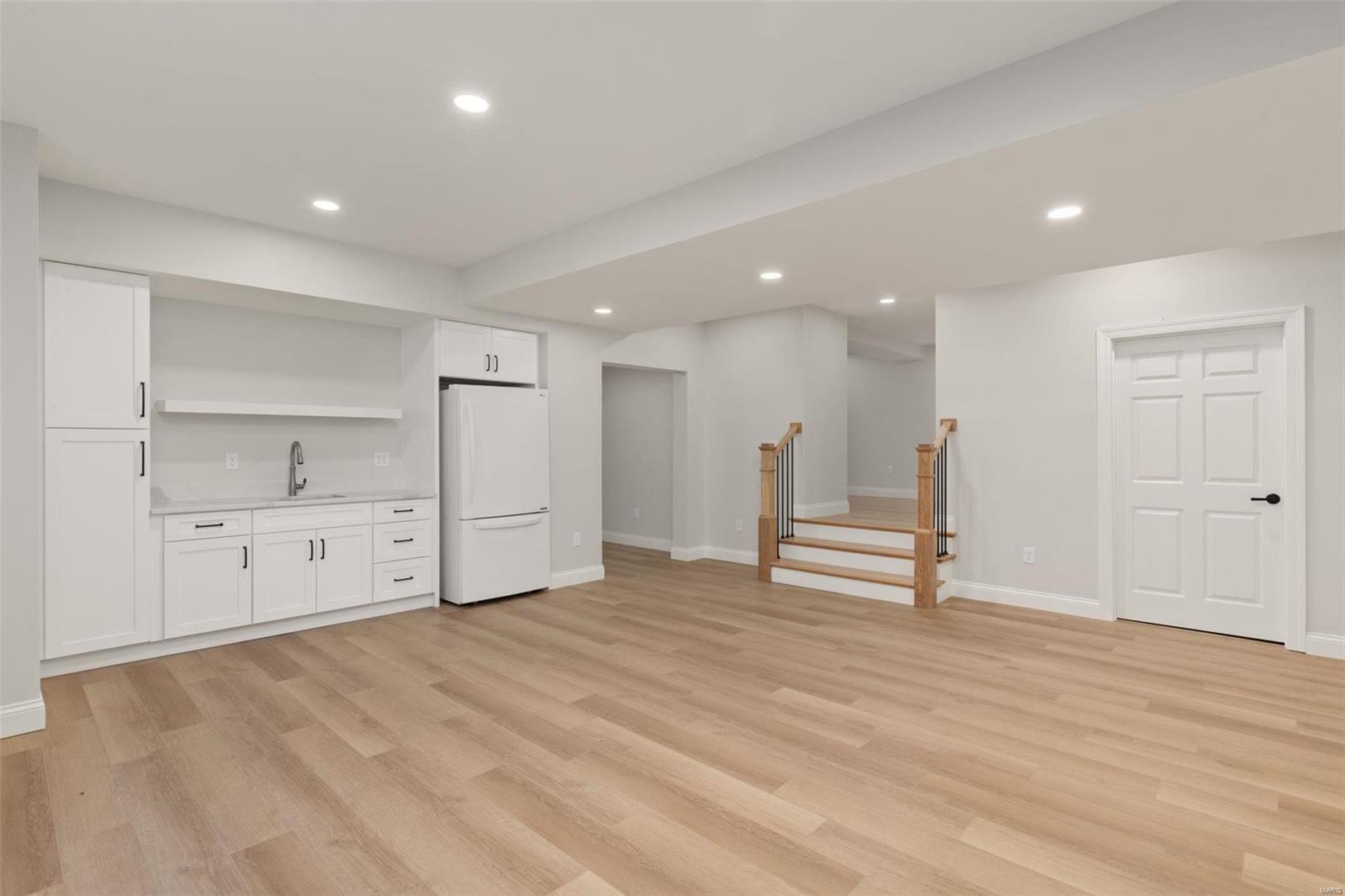 801 Hawbrook Road Glendale, MO 63122 - Photo 34 of 44