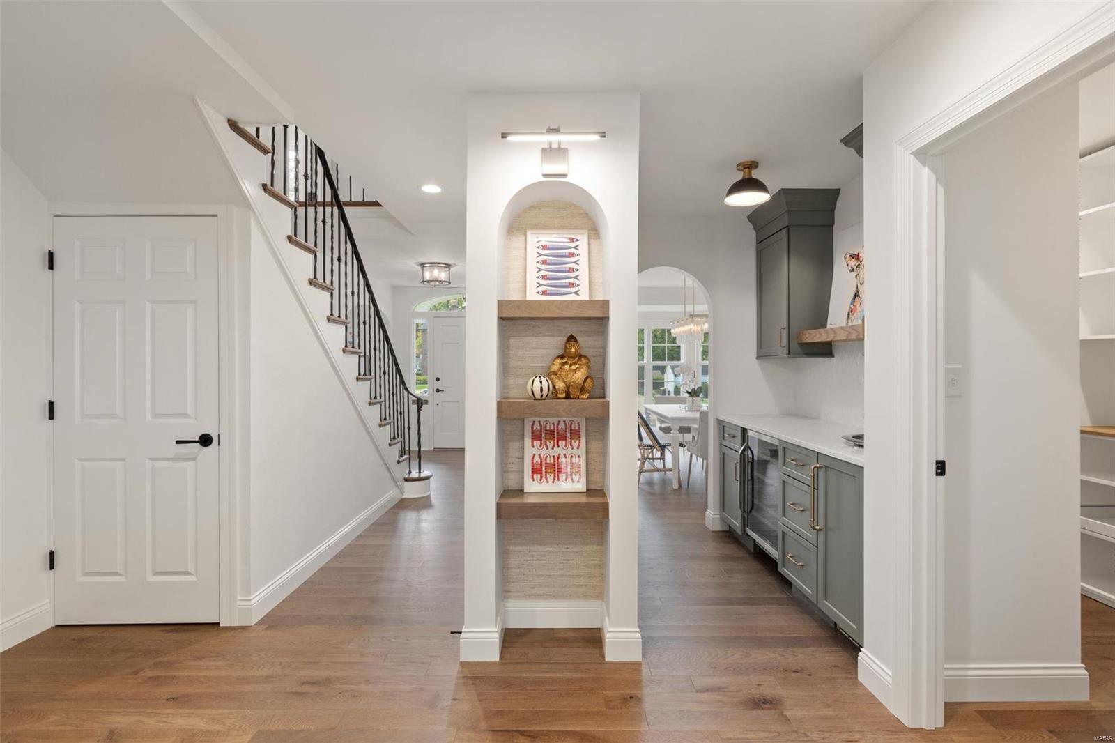 801 Hawbrook Road Glendale, MO 63122 - Photo 6 of 44