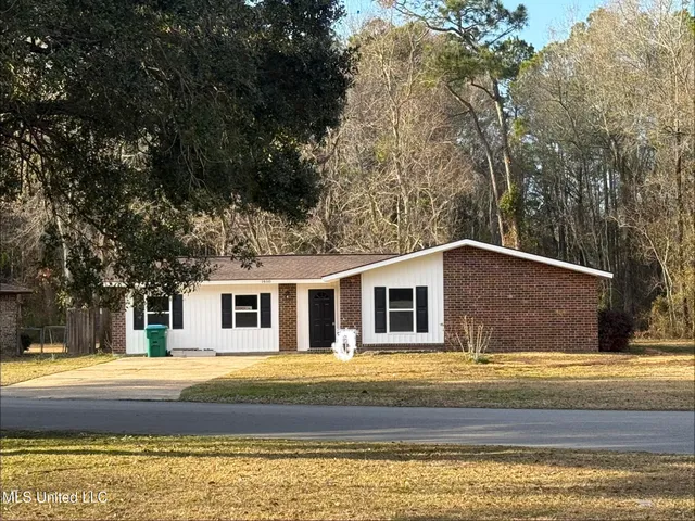 $224,500 | 1400 Riverside Drive, Gautier, MS 39553