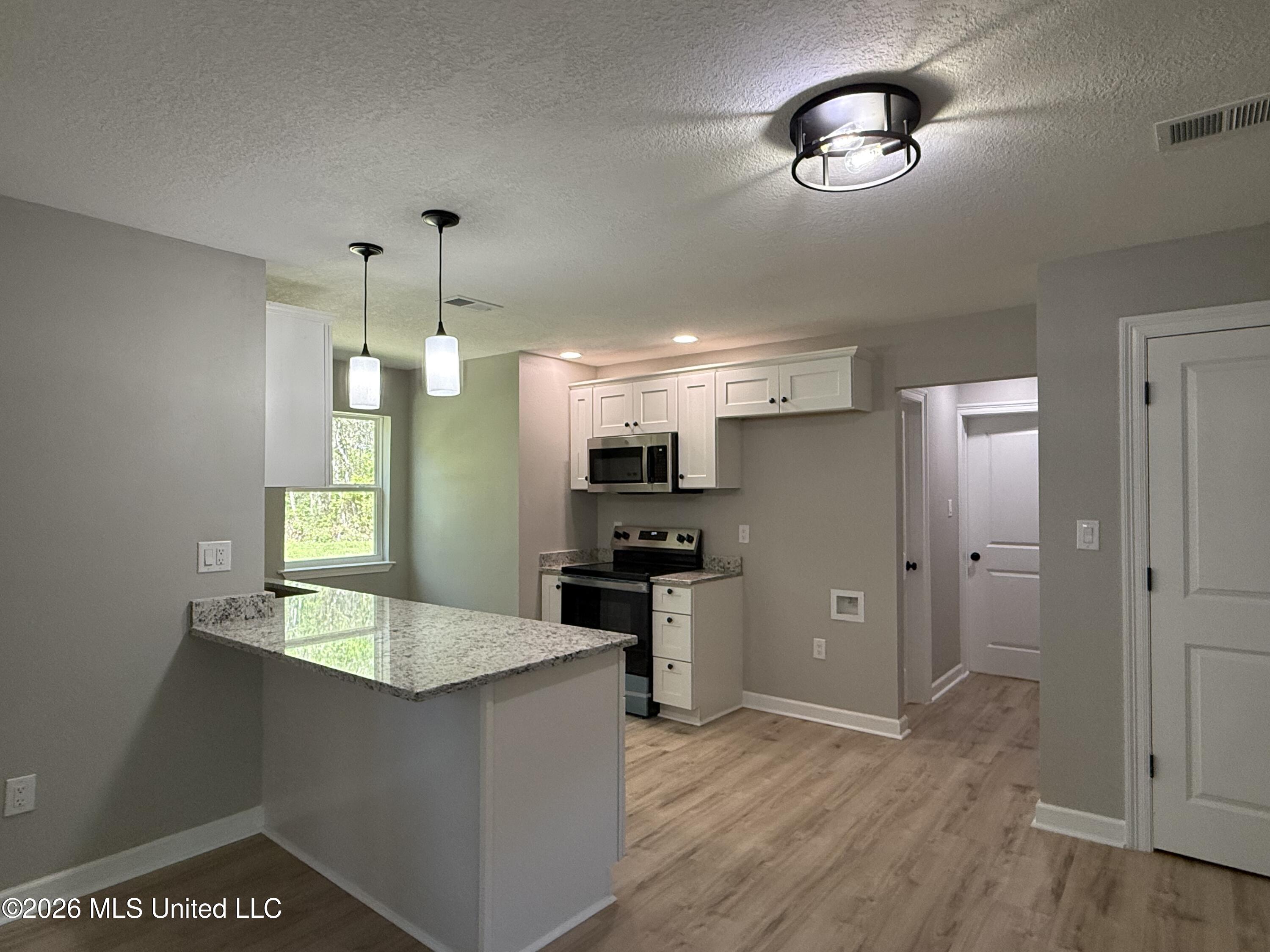 1400 Riverside Drive Gautier, MS 39553 - Photo 24 of 62 Kitchen 5