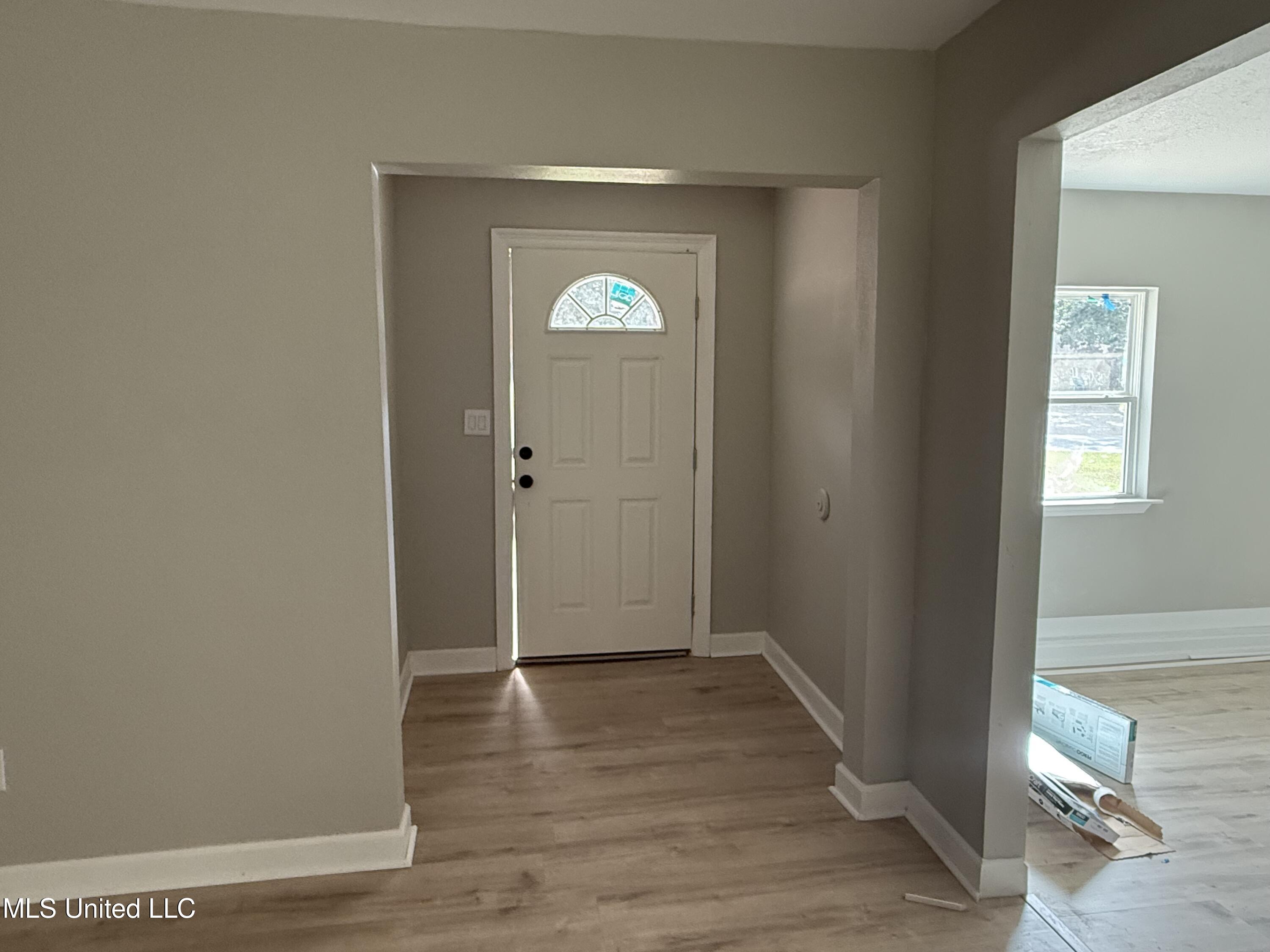 1400 Riverside Drive Gautier, MS 39553 - Photo 34 of 68 New Doors