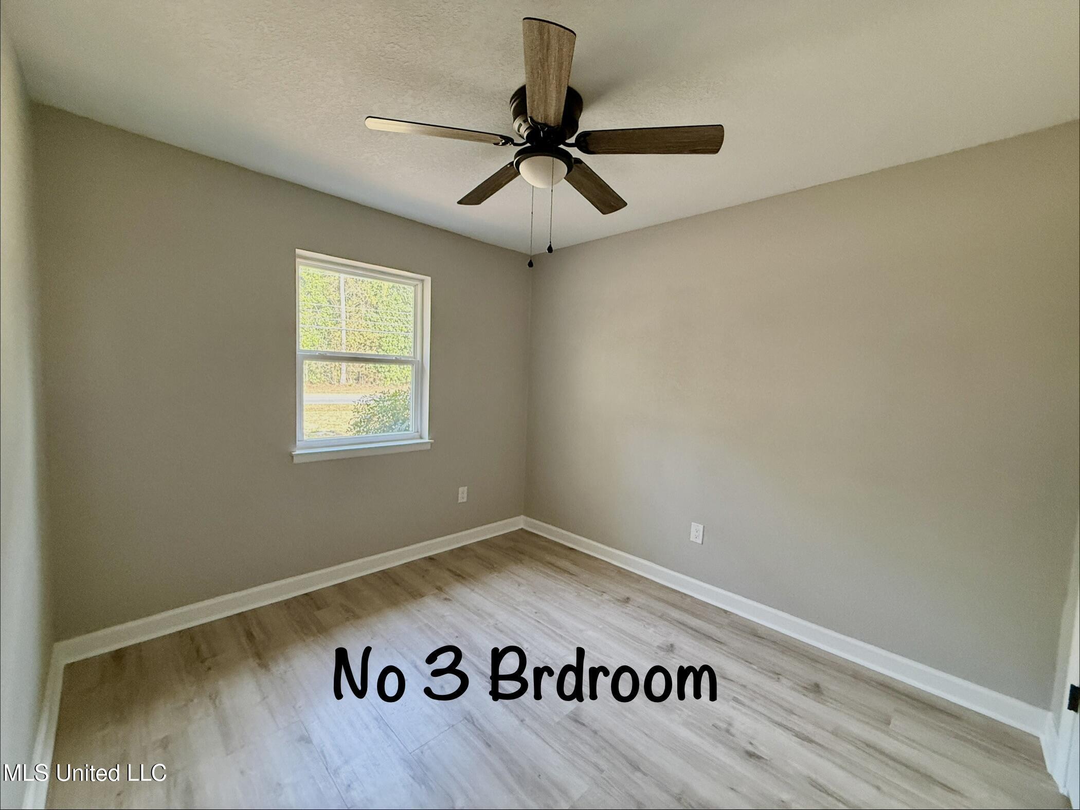 1400 Riverside Drive Gautier, MS 39553 - Photo 53 of 62 Br 3