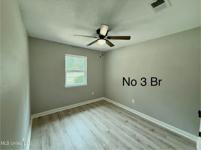 $224,500 | 1400 Riverside Drive, Gautier, MS 39553