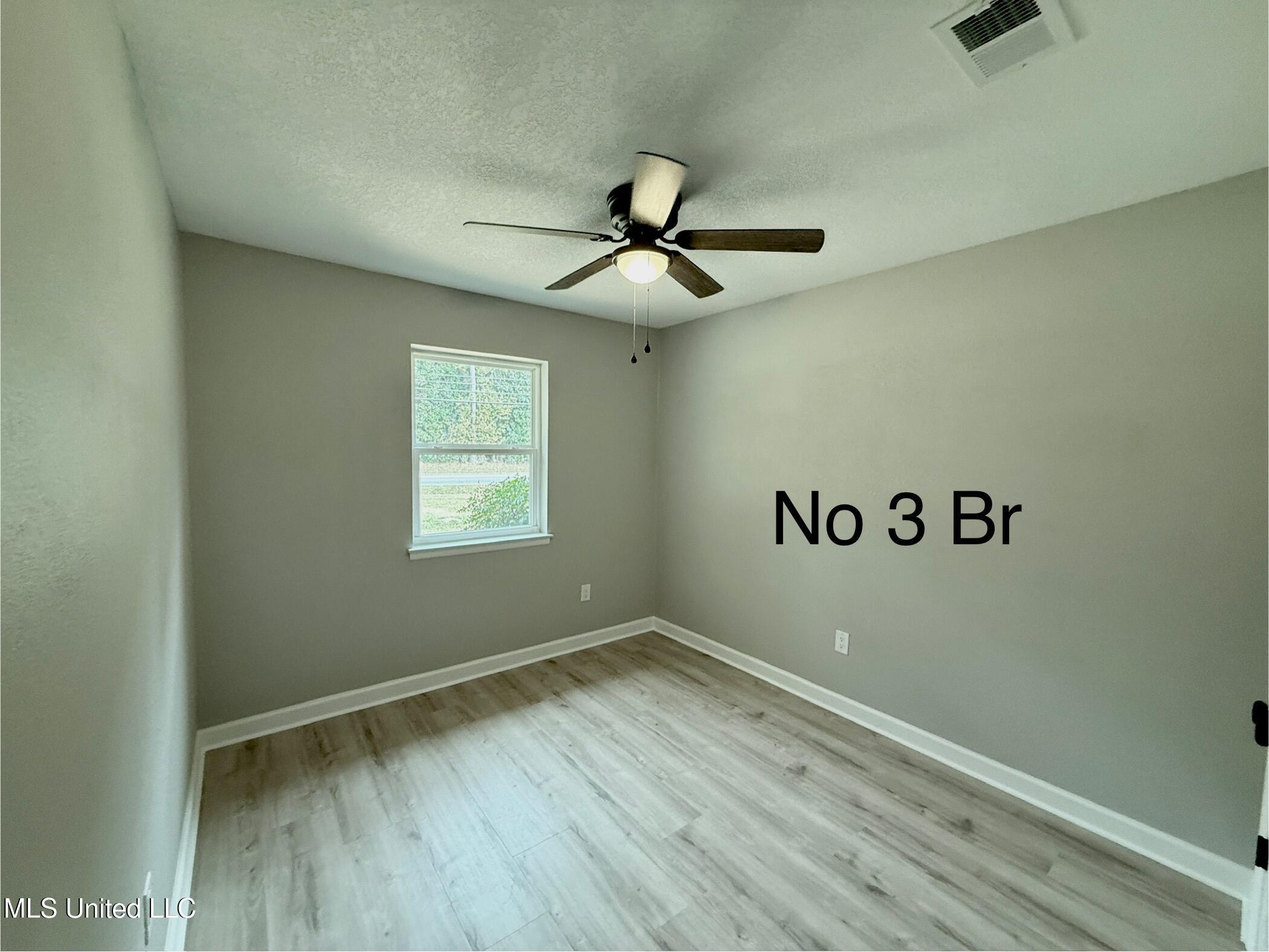 1400 Riverside Drive Gautier, MS 39553 - Photo 60 of 68 Bed no 3