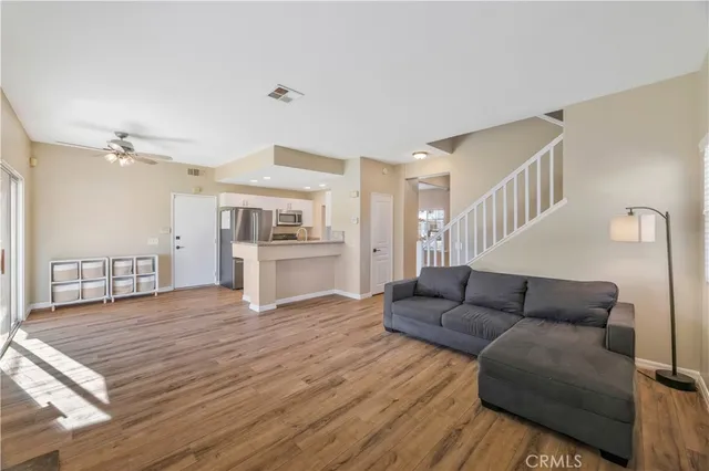 $799,000 | 2809 Lancaster Lane, Corona, CA 92882