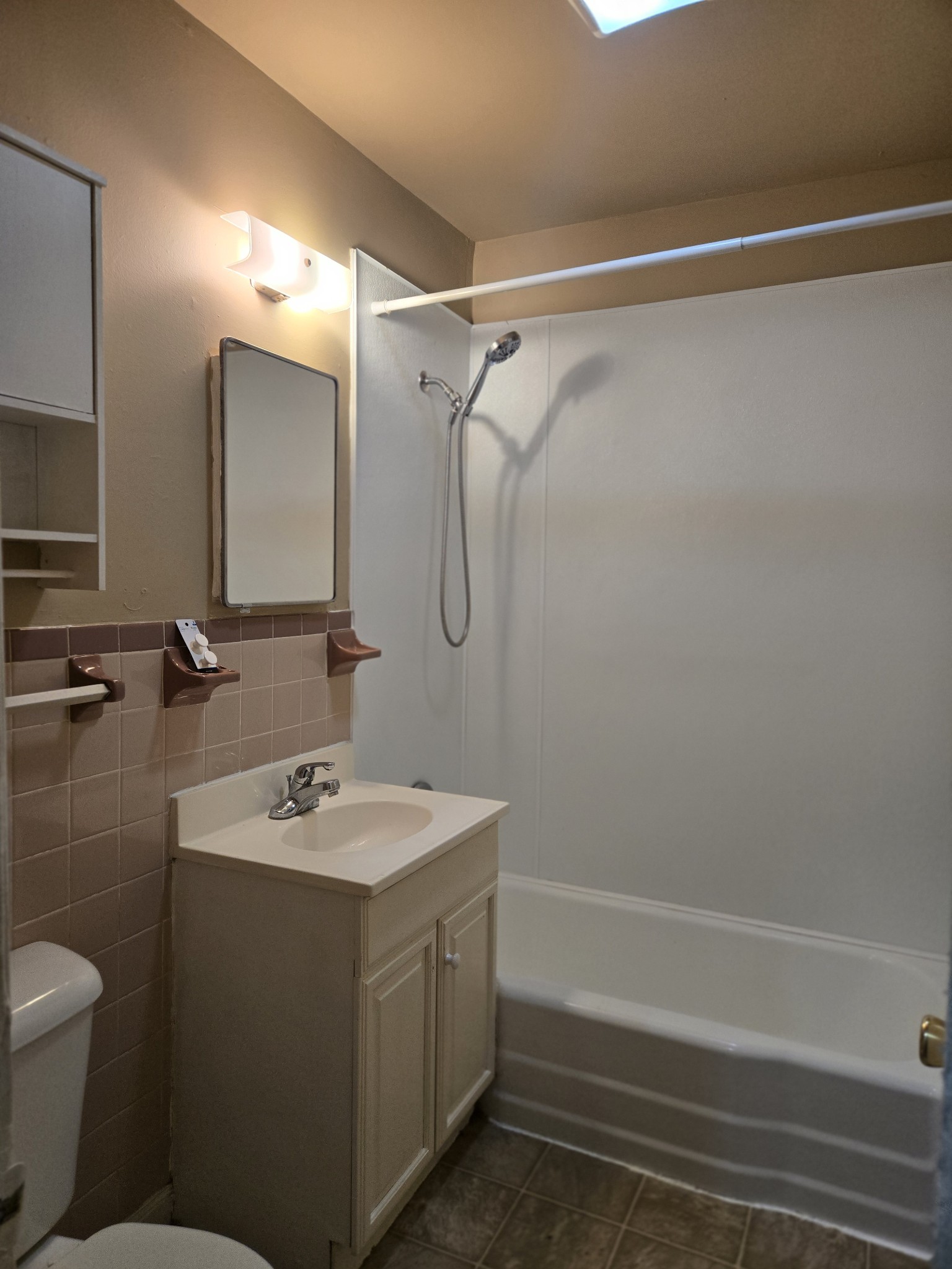 3139 Sunset Drive Springfield, TN 37172 - Photo 5 of 9 a bathroom with a sink a toilet and shower