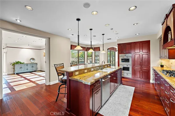 $2,595,000 | 32971 Pinnacle Drive, Trabuco Canyon, CA 92679