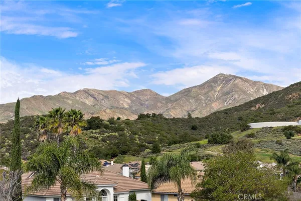 $2,595,000 | 32971 Pinnacle Drive, Trabuco Canyon, CA 92679