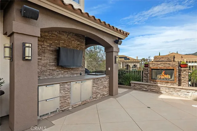 $2,595,000 | 32971 Pinnacle Drive, Trabuco Canyon, CA 92679