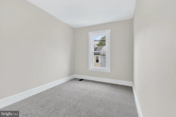 $2,095 | 345 1/2 Beaver Street, Lancaster, PA 17603