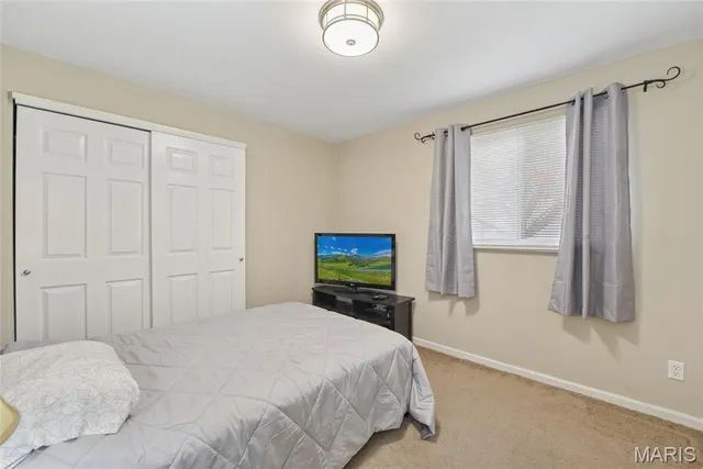 $265,000 | 14 Montauk Drive, St. Louis, MO 63146