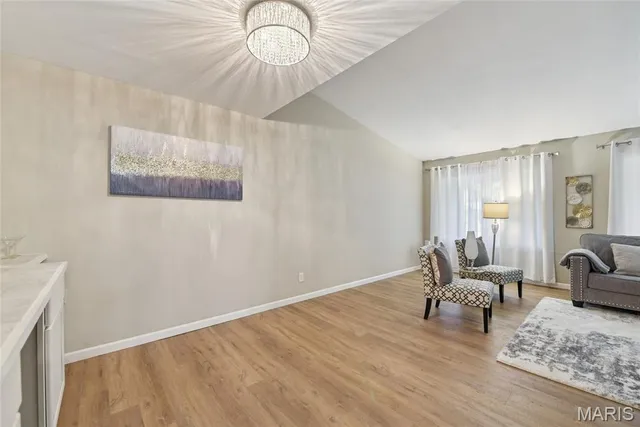 $265,000 | 14 Montauk Drive, St. Louis, MO 63146