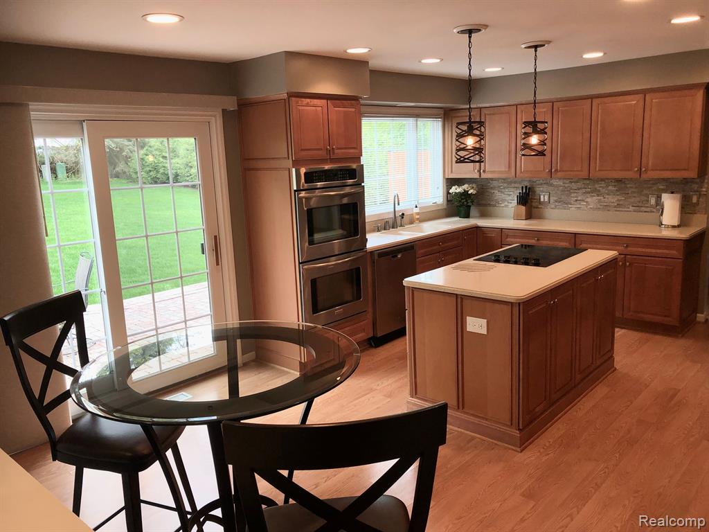 1153 East Fairview Lane Rochester Hills, MI 48306 - Photo 10 of 24