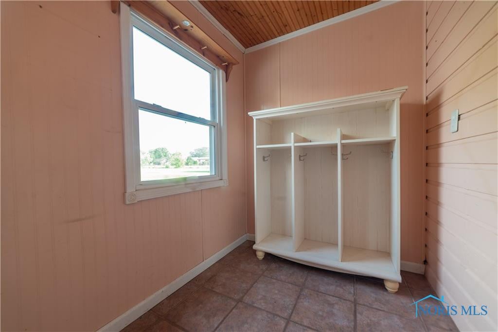 1765 South Coy Road Oregon, OH 43616 - Photo 20 of 23 Gallery Image 20