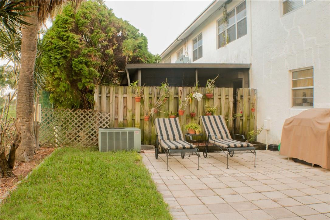 3965 Northwest 9th Avenue Pompano Beach, FL 33064 - Photo 11 of 39 Photo 11
