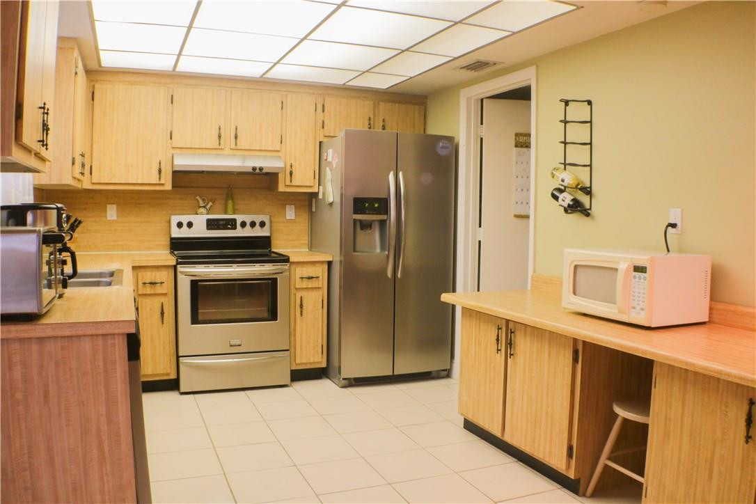 3965 Northwest 9th Avenue Pompano Beach, FL 33064 - Photo 10 of 39 Photo 10