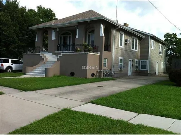 $1,500 | 526 Florida Boulevard, New Orleans, LA 70124