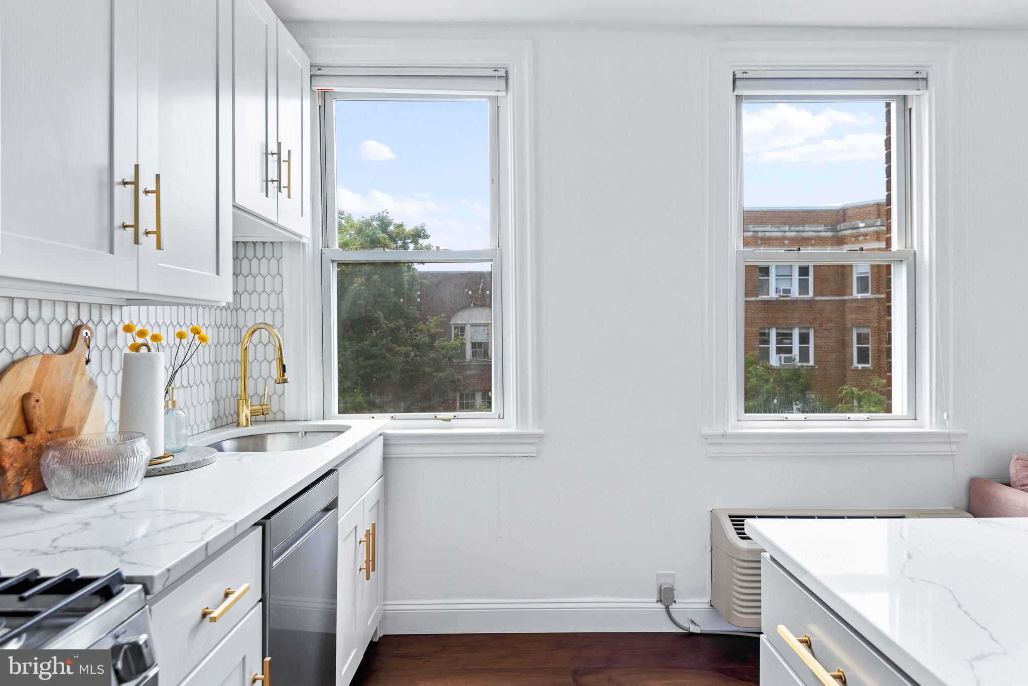 2801 Adams Mill Road Northwest, Unit 407 Washington, DC 20009 - Photo 11 of 35 Gallery Image 11