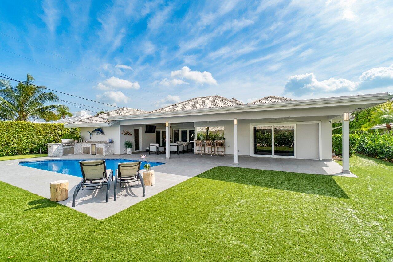 1291 Mulberry Way Boca Raton, FL 33486 - Photo 28 of 35 030-1291MulberryWay-BocaRaton-FL-33486-S