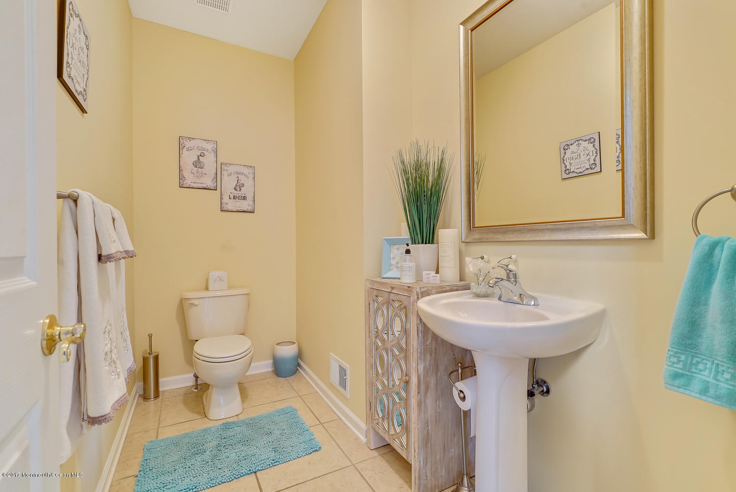23 Bloomfield Road Manalapan, NJ 07726 - Photo 11 of 48 23 Bloomfield Rd Manalapan-large-012-10-
